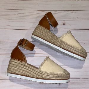 Nautica Espadrille Closed Toe Wedges size 9.5